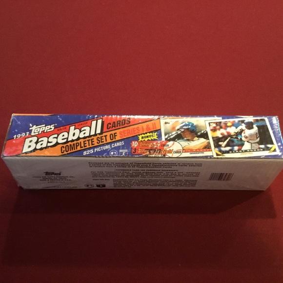 Topps Red and Blue Baseball Trading Cards 1993 - Picture 2 of 4
